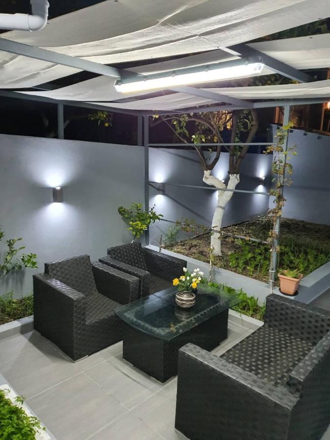 Evia'S Apartment - New Apartment In Town! Zakynthos Town Exterior photo